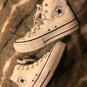 Platform white Converse Chuck Taylor’s
